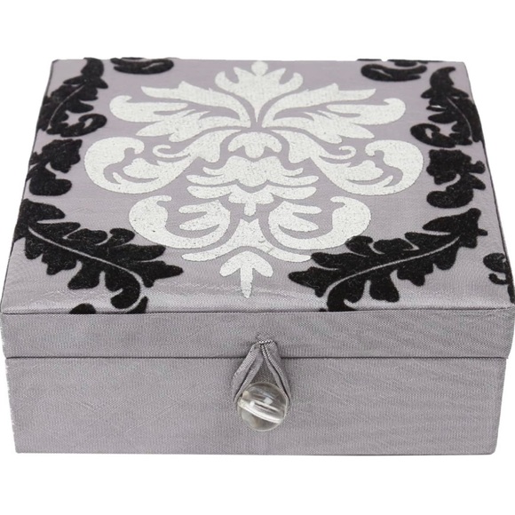 💰 Pretty decorative box - Picture 1 of 6